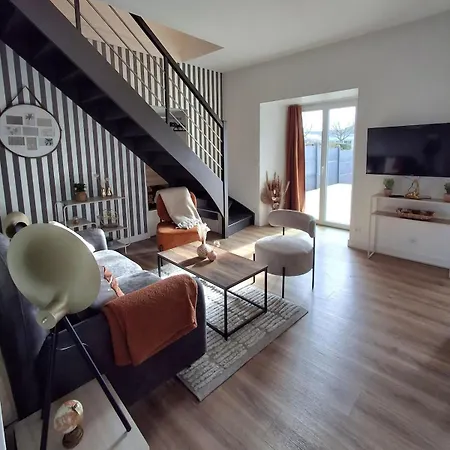 La Maison Du 37 Avec Terrasse Et Jardinet Breteil
